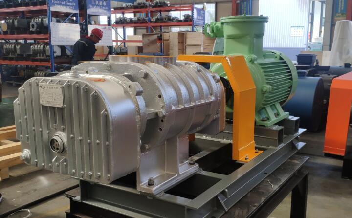 三葉羅茨鼓風機冬季啟動前需要做哪些準備工作？